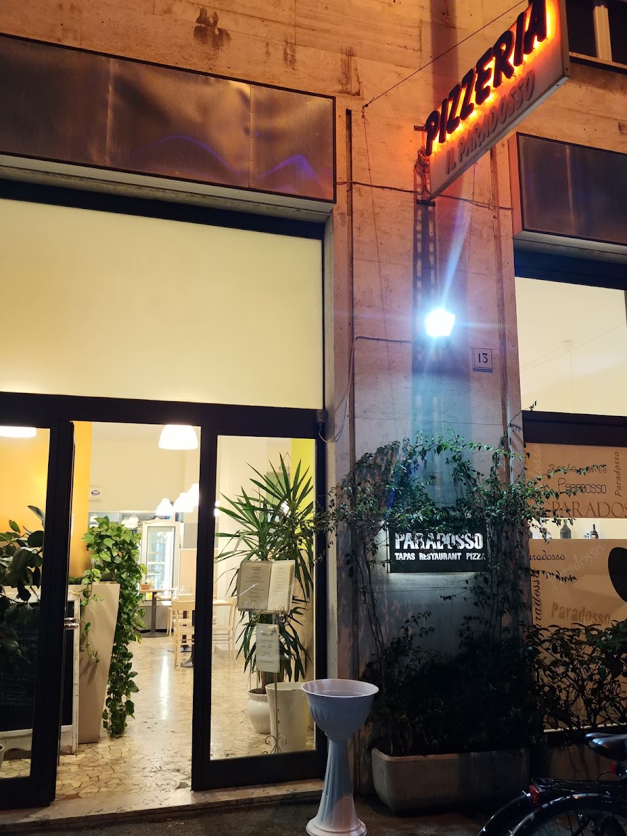 Il Paradosso Sas Di Afrasinei Mihaela & C.